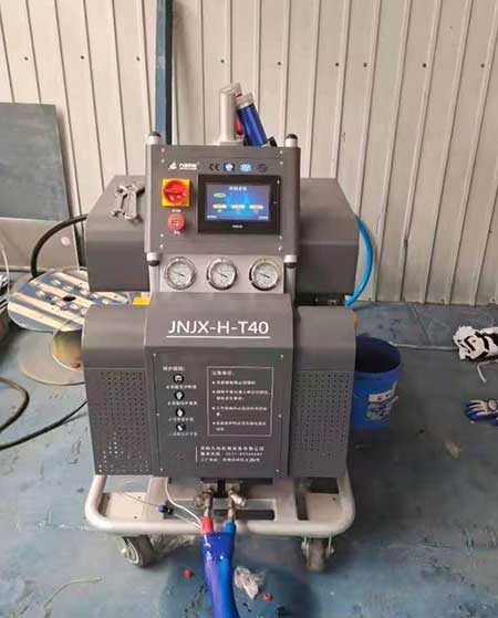 進(jìn)口聚氨酯噴涂機(jī)加工廠家(圖1) JNJX-H-T40D聚氨酯噴涂機(jī)